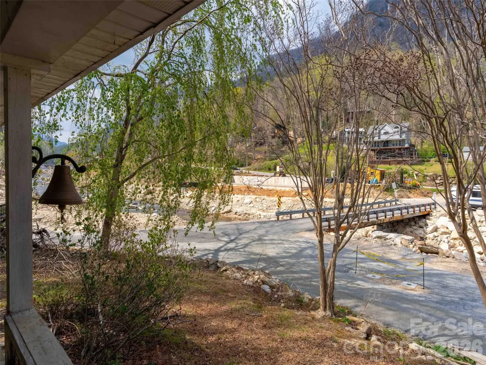 306 Southside Drive Chimney Rock, NC 28720