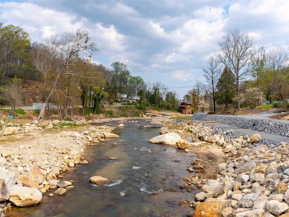 306 Southside Drive Chimney Rock, NC 28720