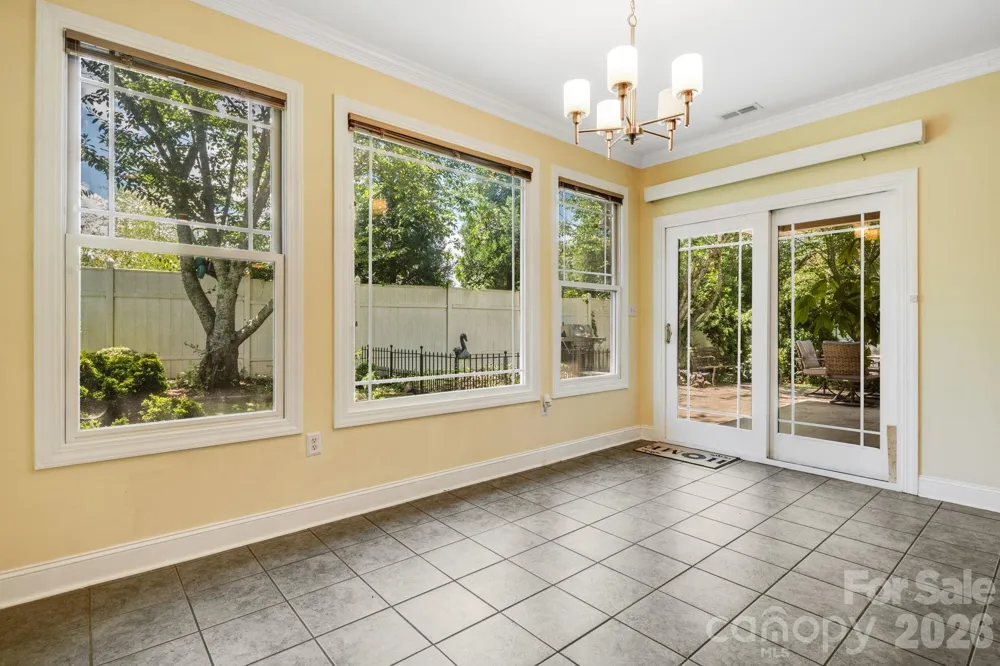 4 AMARETTO DRIVE Candler, NC 28715