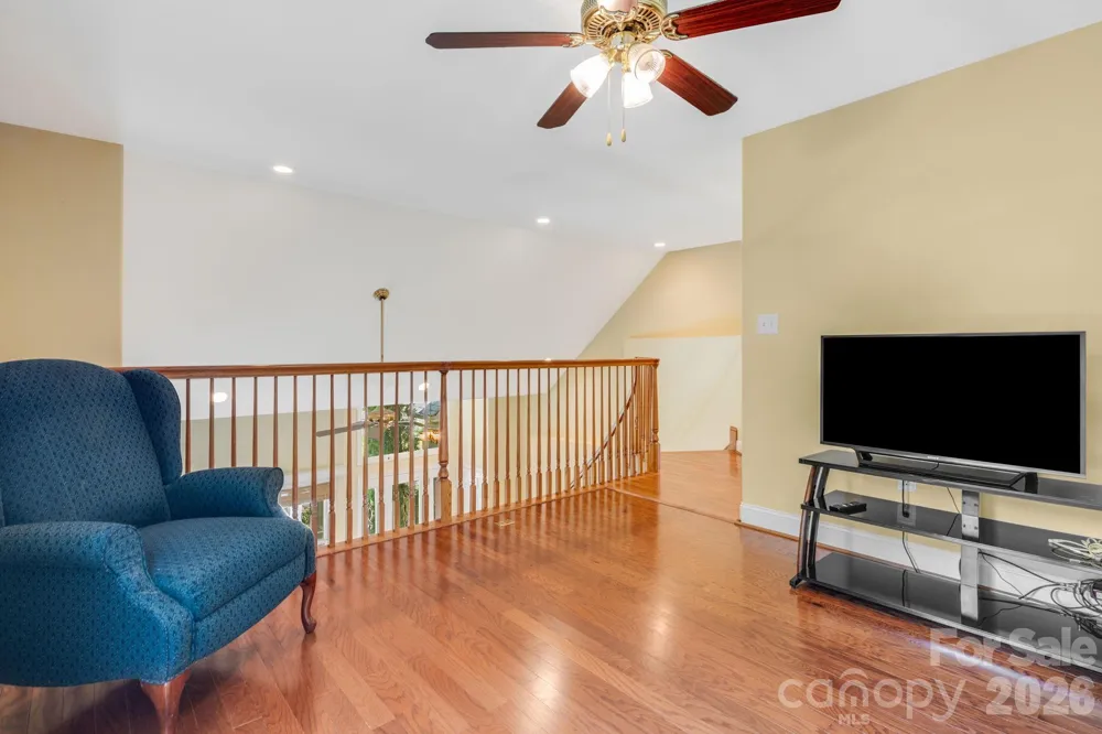 4 AMARETTO DRIVE Candler, NC 28715