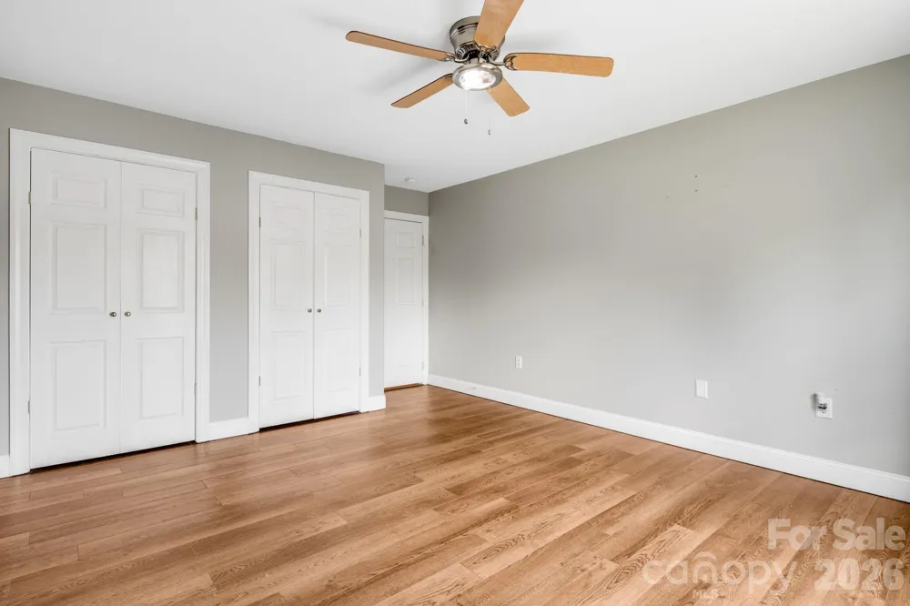 4 AMARETTO DRIVE Candler, NC 28715