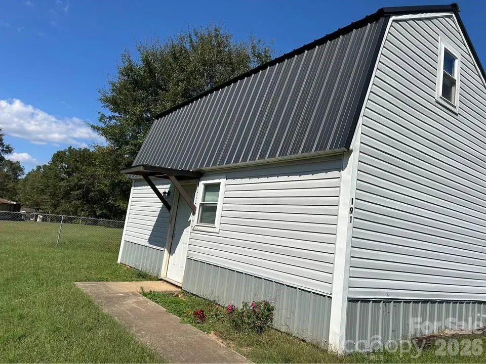 181 Sandy Hill Drive Forest City, NC 28043