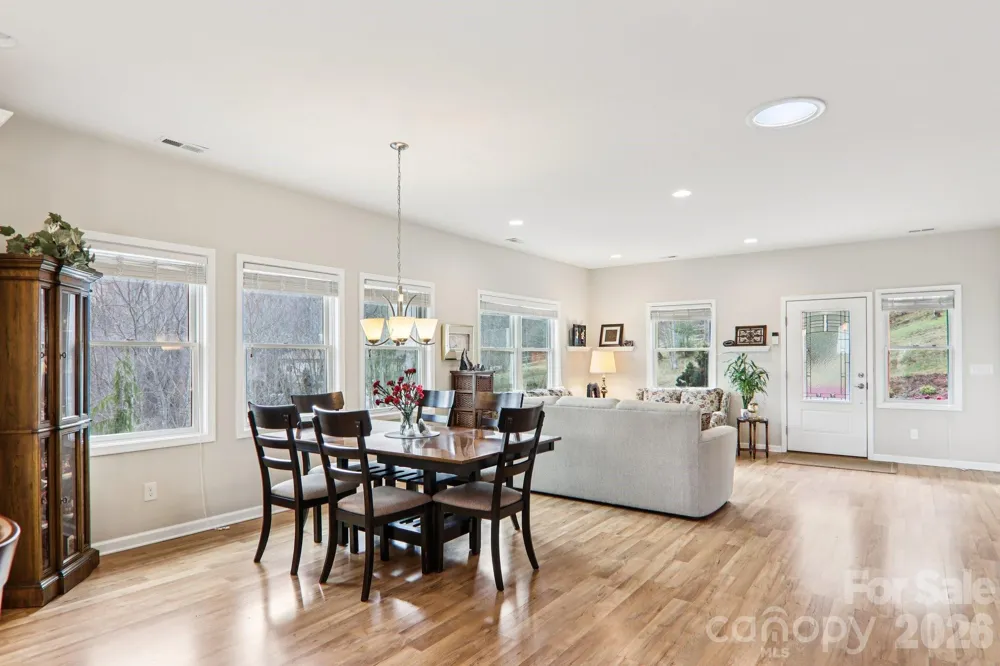 14 Chandra Lane Clyde, NC 28721