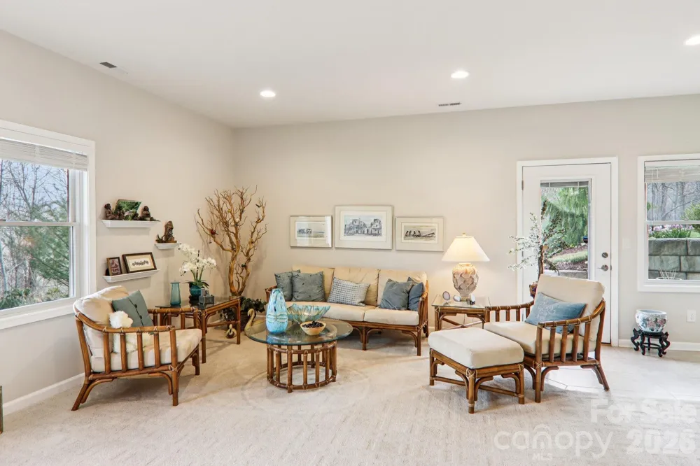 14 Chandra Lane Clyde, NC 28721