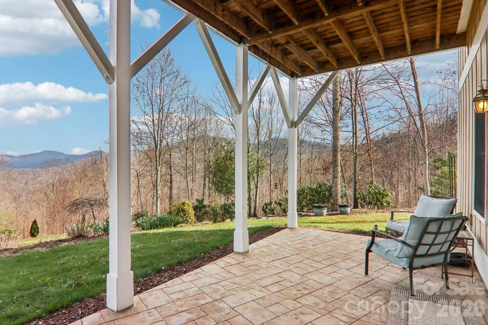 14 Chandra Lane Clyde, NC 28721
