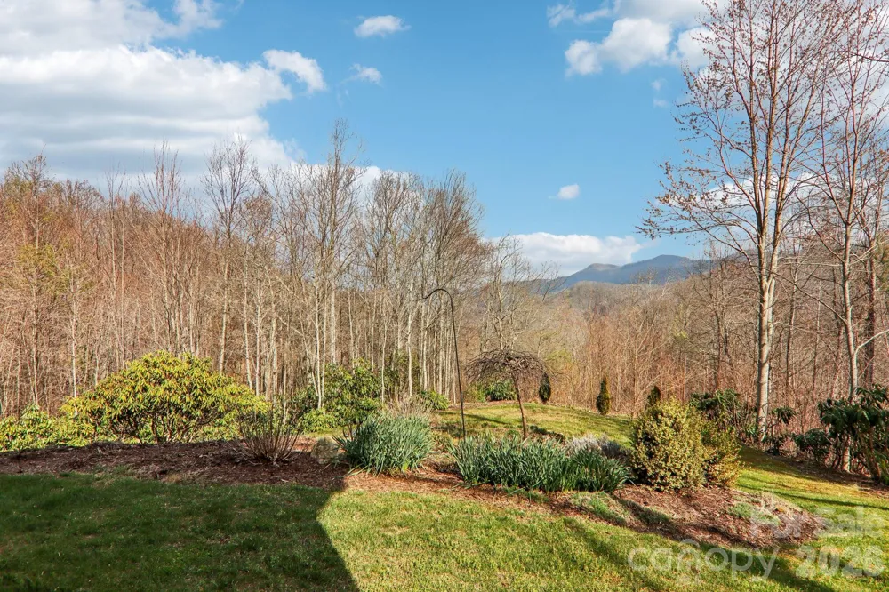 14 Chandra Lane Clyde, NC 28721
