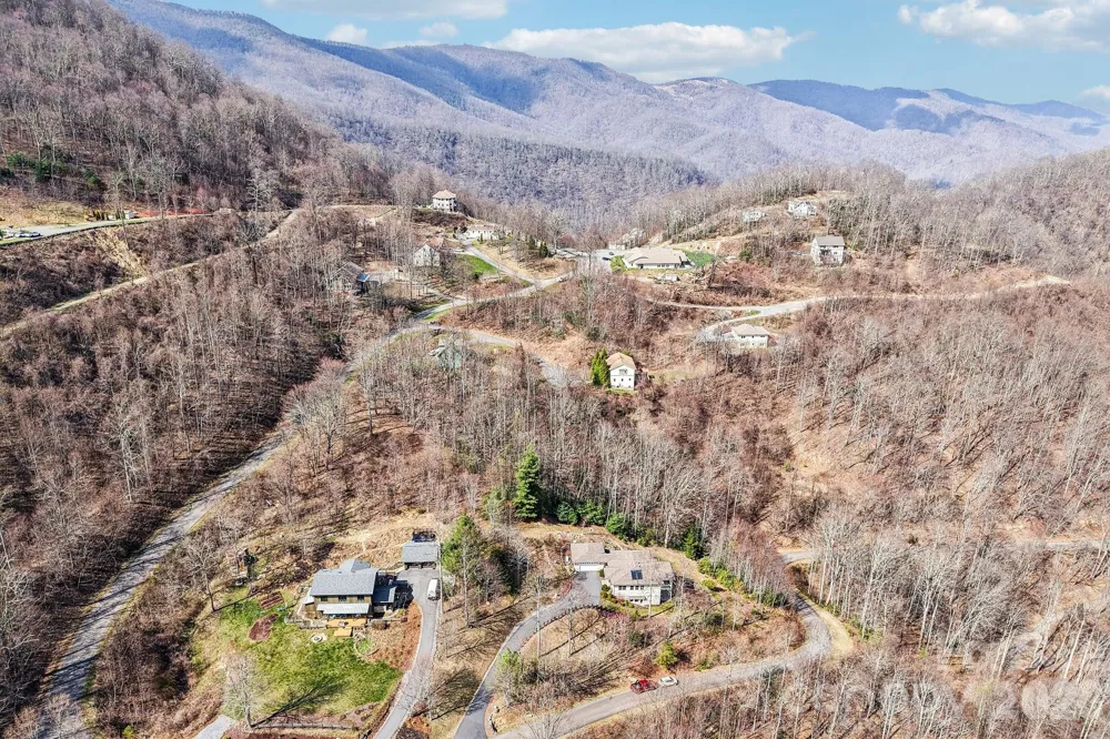 14 Chandra Lane Clyde, NC 28721