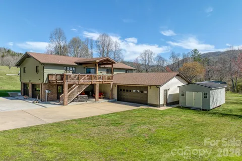 2456 Hendersonville Highway