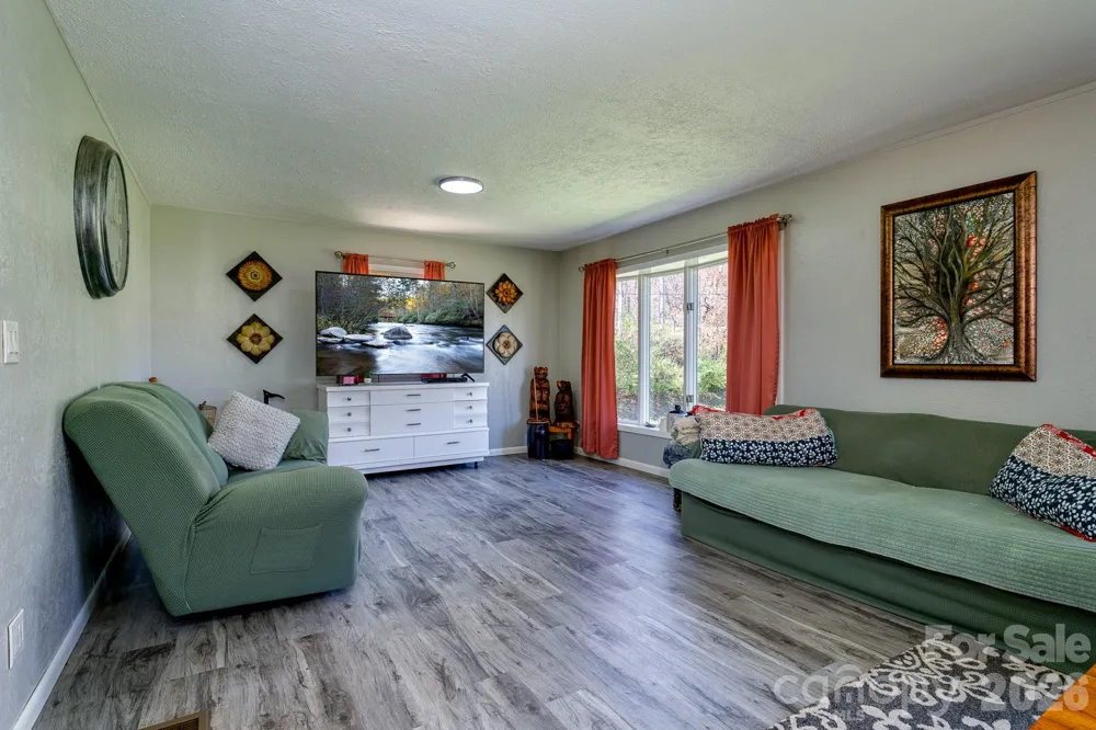 2456 Hendersonville Highway Pisgah Forest, NC 28768