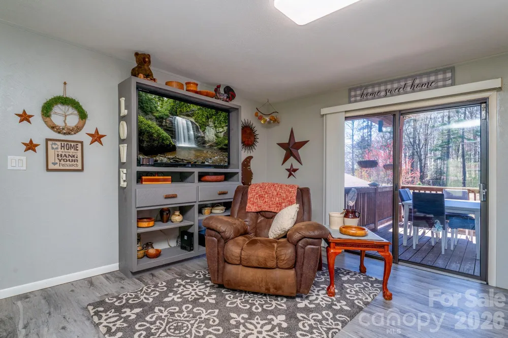 2456 Hendersonville Highway Pisgah Forest, NC 28768