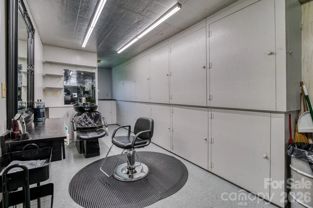 2456 Hendersonville Highway Pisgah Forest, NC 28768