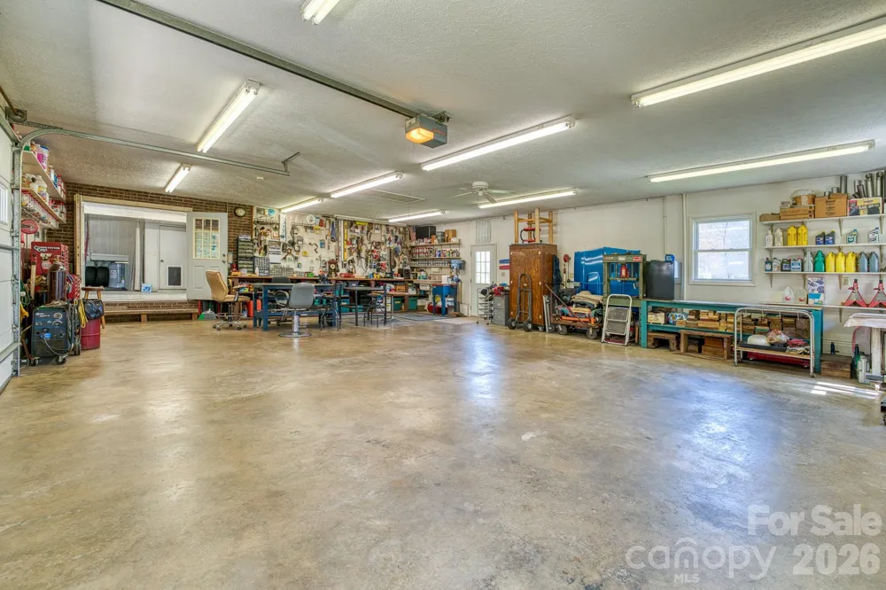 2456 Hendersonville Highway Pisgah Forest, NC 28768