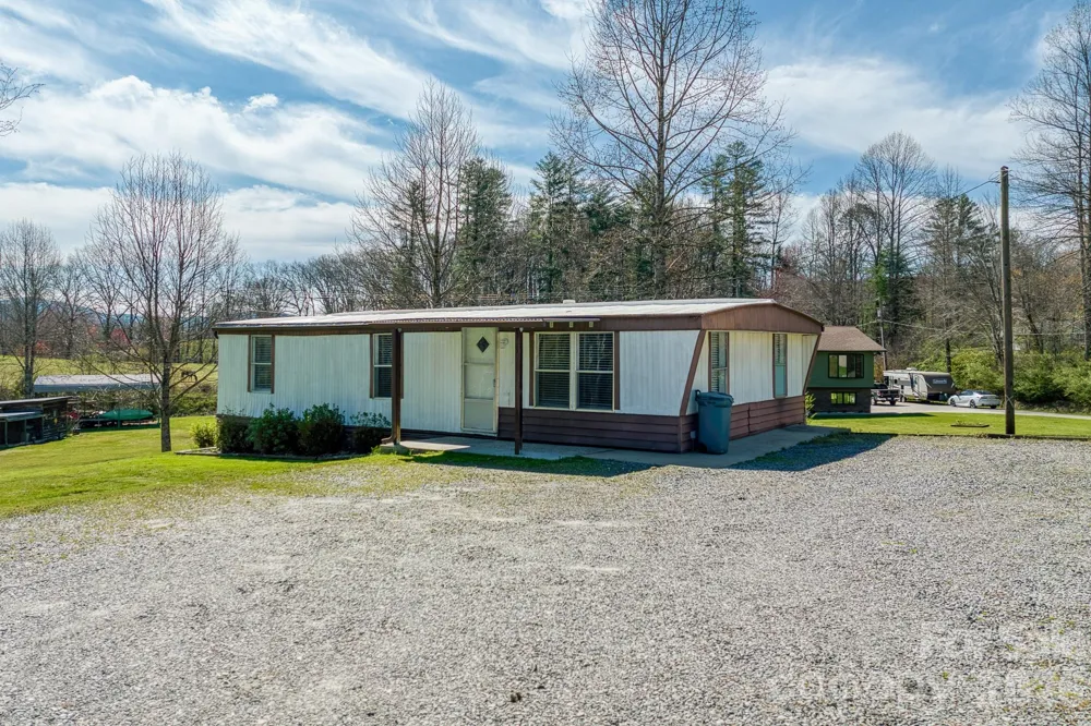 2456 Hendersonville Highway Pisgah Forest, NC 28768