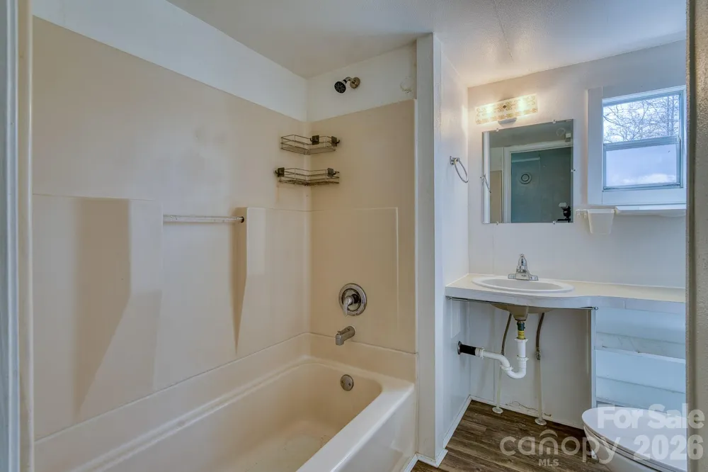 2456 Hendersonville Highway Pisgah Forest, NC 28768