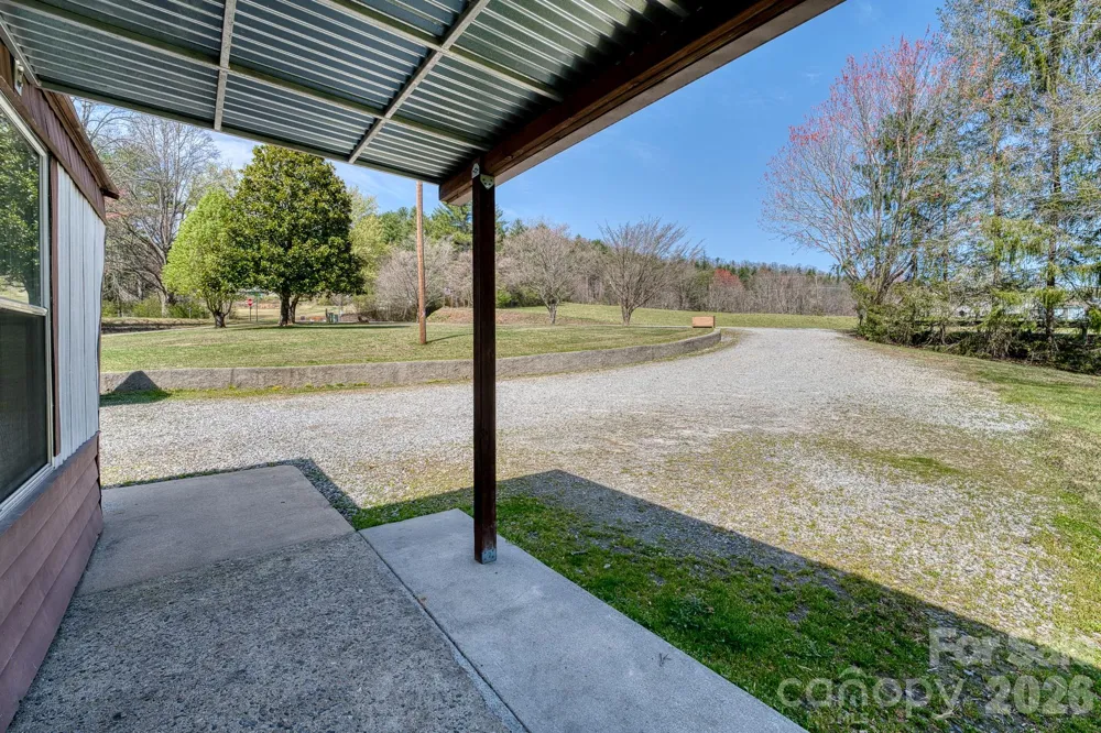 2456 Hendersonville Highway Pisgah Forest, NC 28768