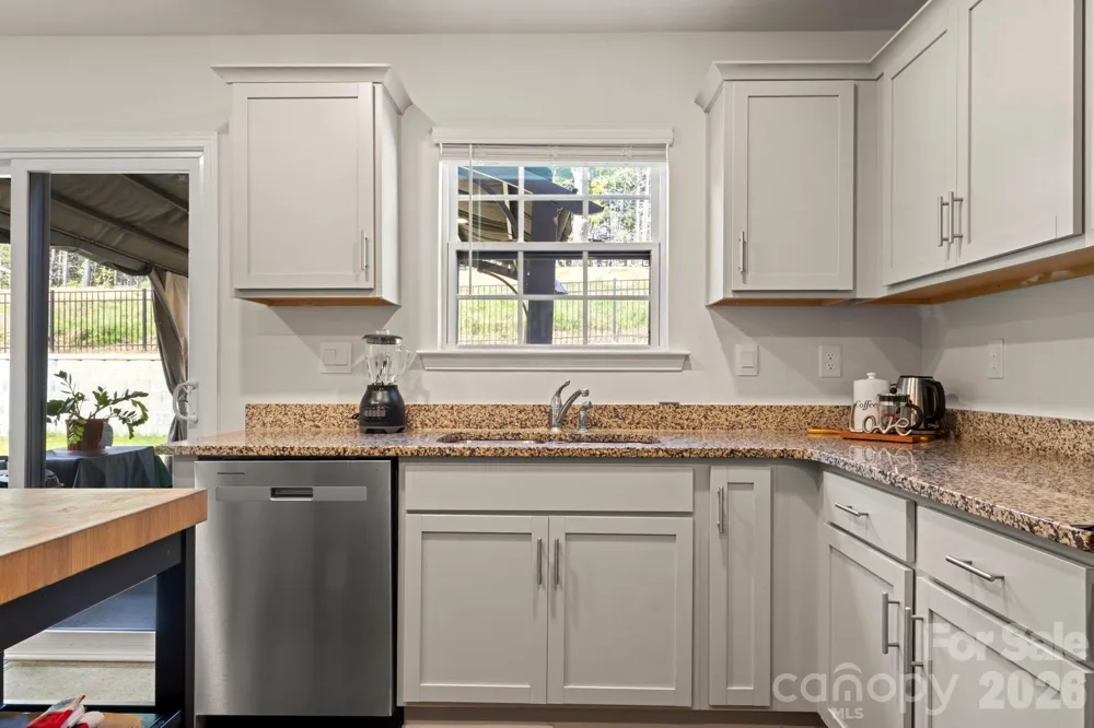 1331 Mifflin Lane Dallas, NC 28034