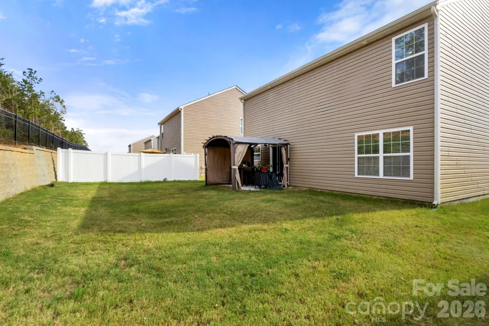 1331 Mifflin Lane Dallas, NC 28034