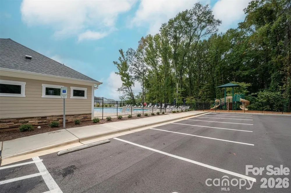 1331 Mifflin Lane Dallas, NC 28034
