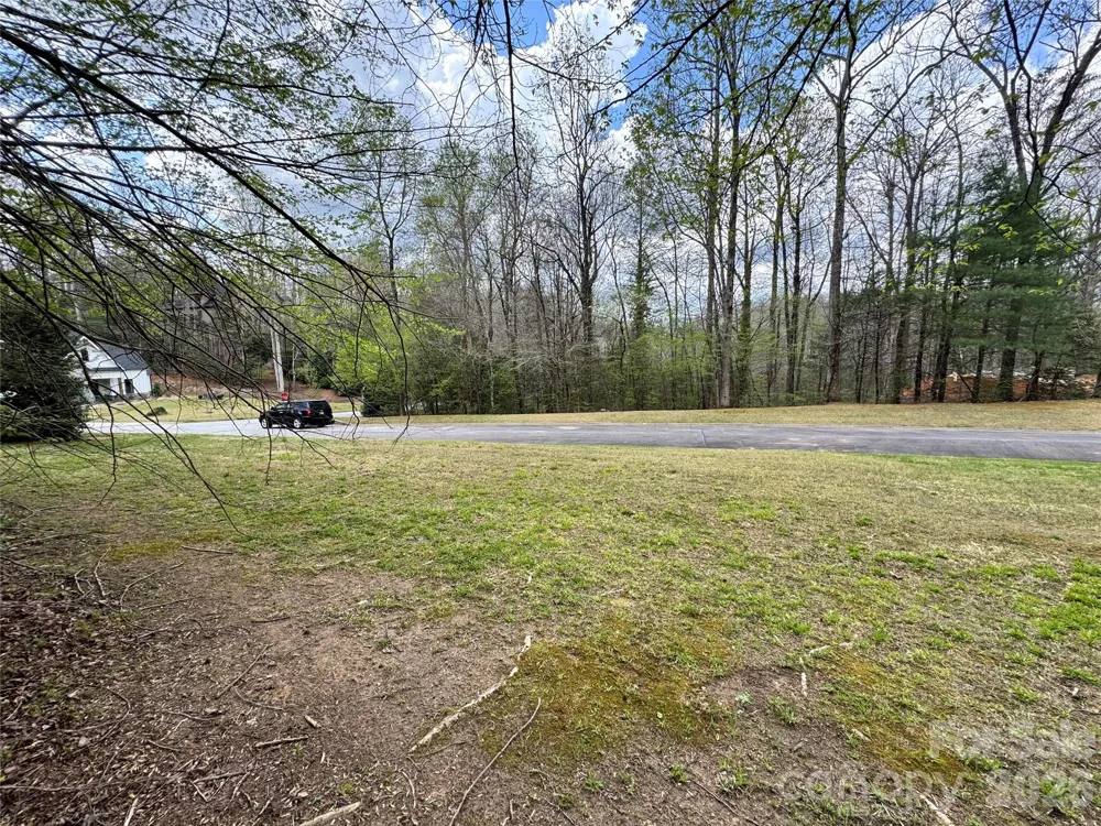 101 Autumn Leaves Way Marietta, SC 29661