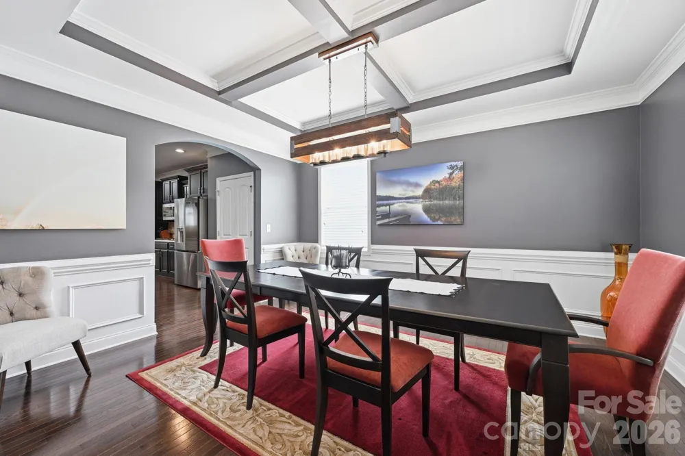 5041 El Molino Drive Charlotte, NC 28214