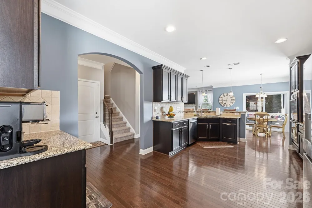 5041 El Molino Drive Charlotte, NC 28214