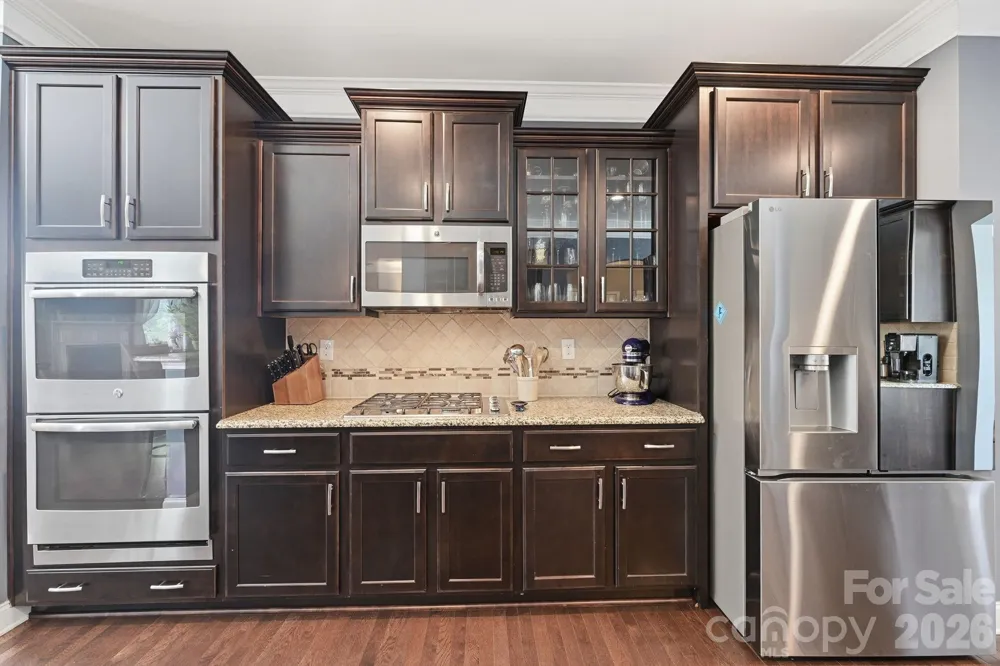5041 El Molino Drive Charlotte, NC 28214