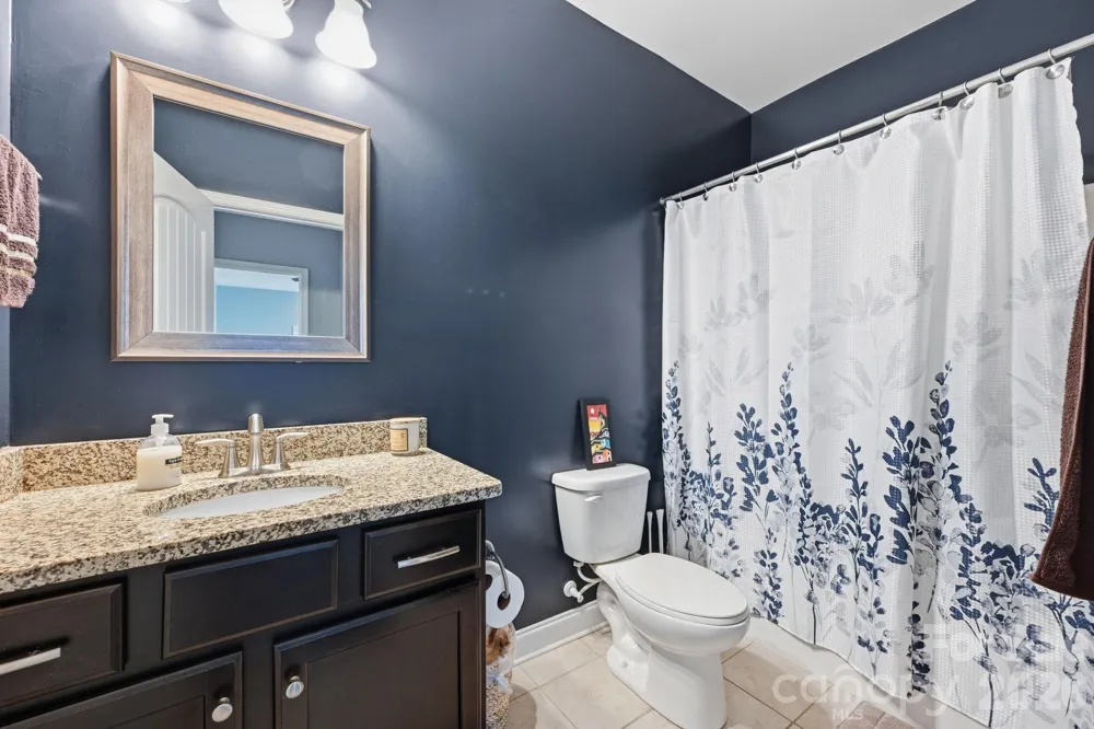 5041 El Molino Drive Charlotte, NC 28214