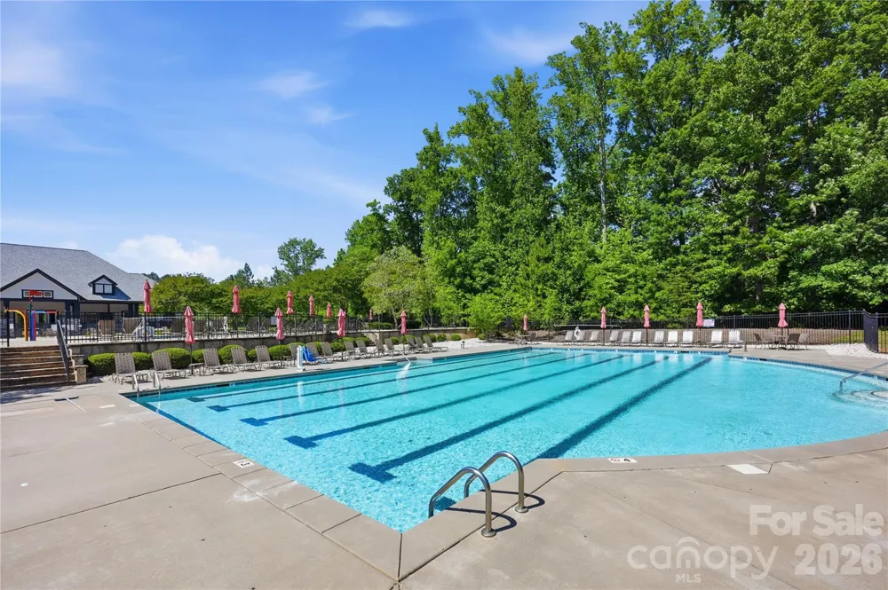 5041 El Molino Drive Charlotte, NC 28214