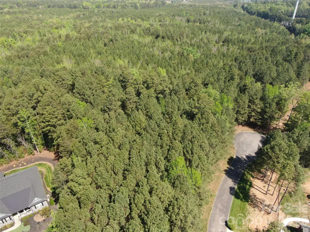 123 Summerlake Drive New London, NC 28127