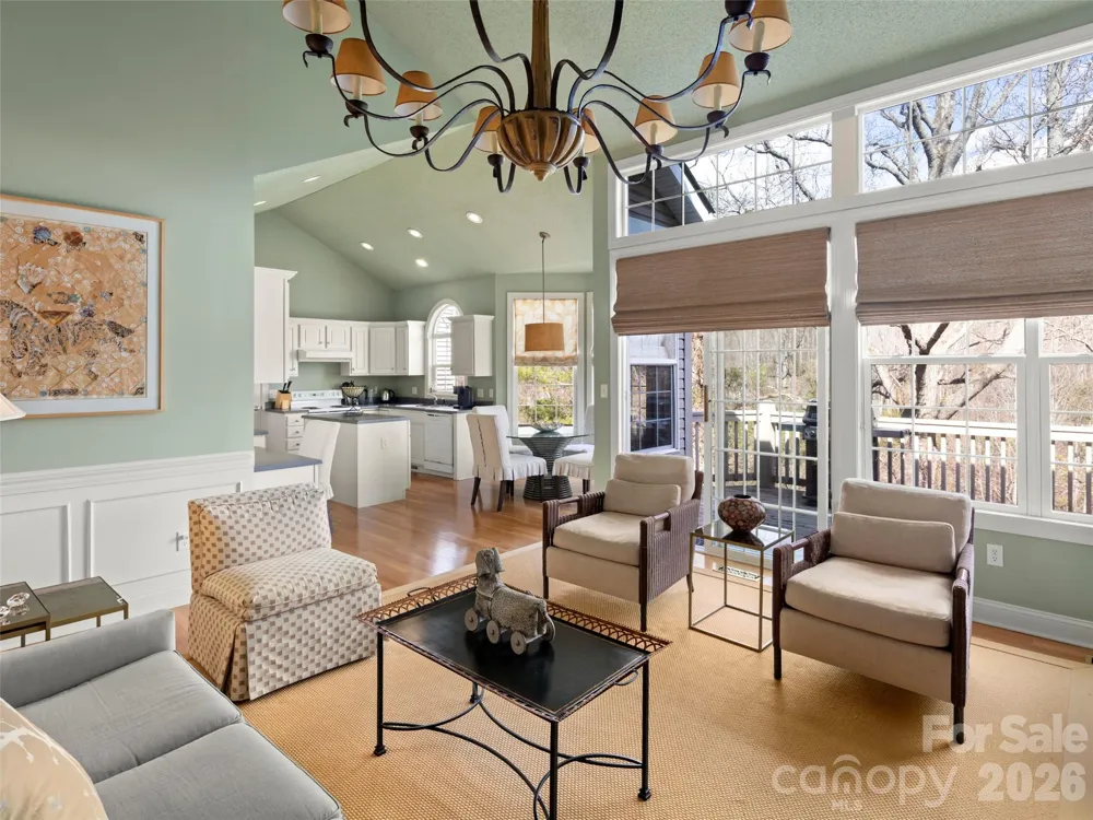 109 Poppy Lane Asheville, NC 28803