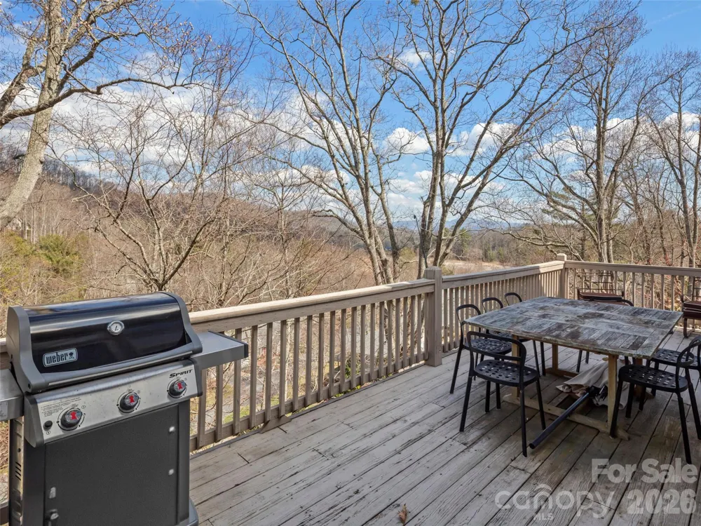 109 Poppy Lane Asheville, NC 28803