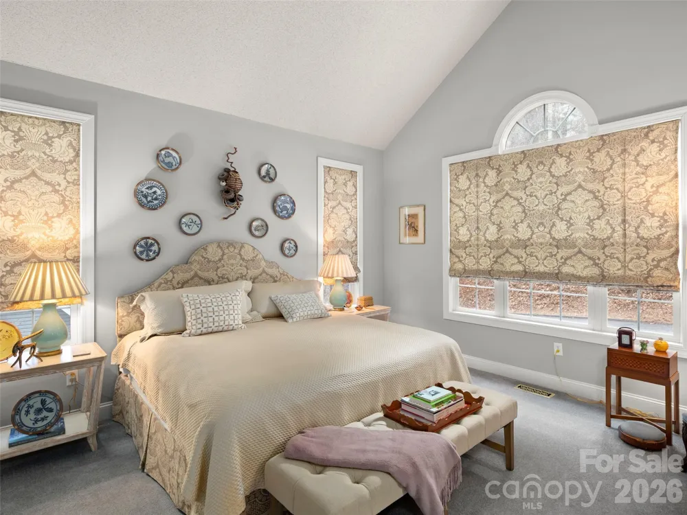 109 Poppy Lane Asheville, NC 28803