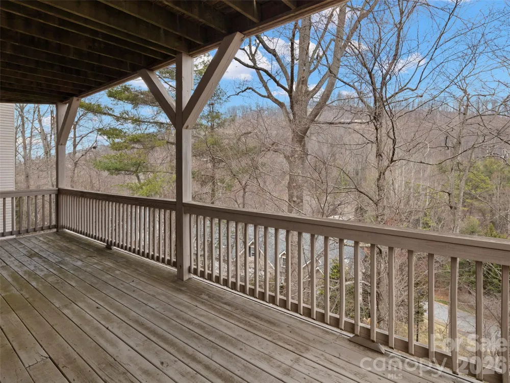 109 Poppy Lane Asheville, NC 28803