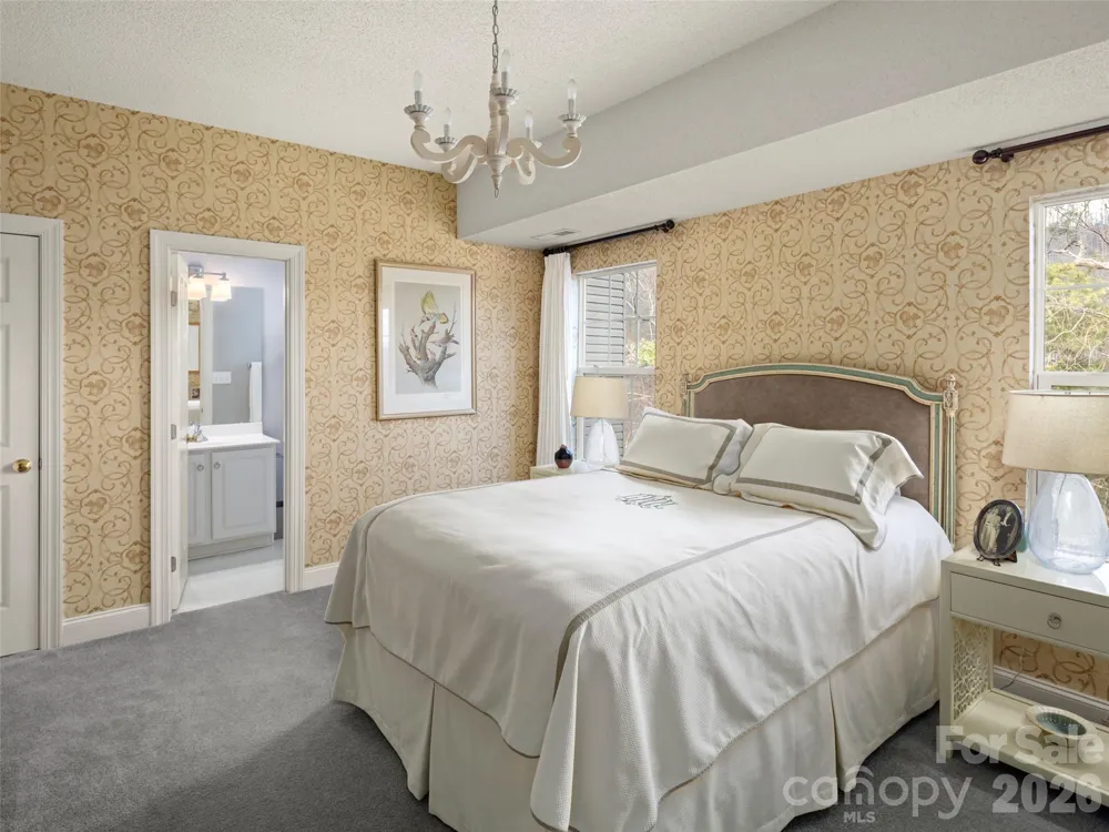 109 Poppy Lane Asheville, NC 28803