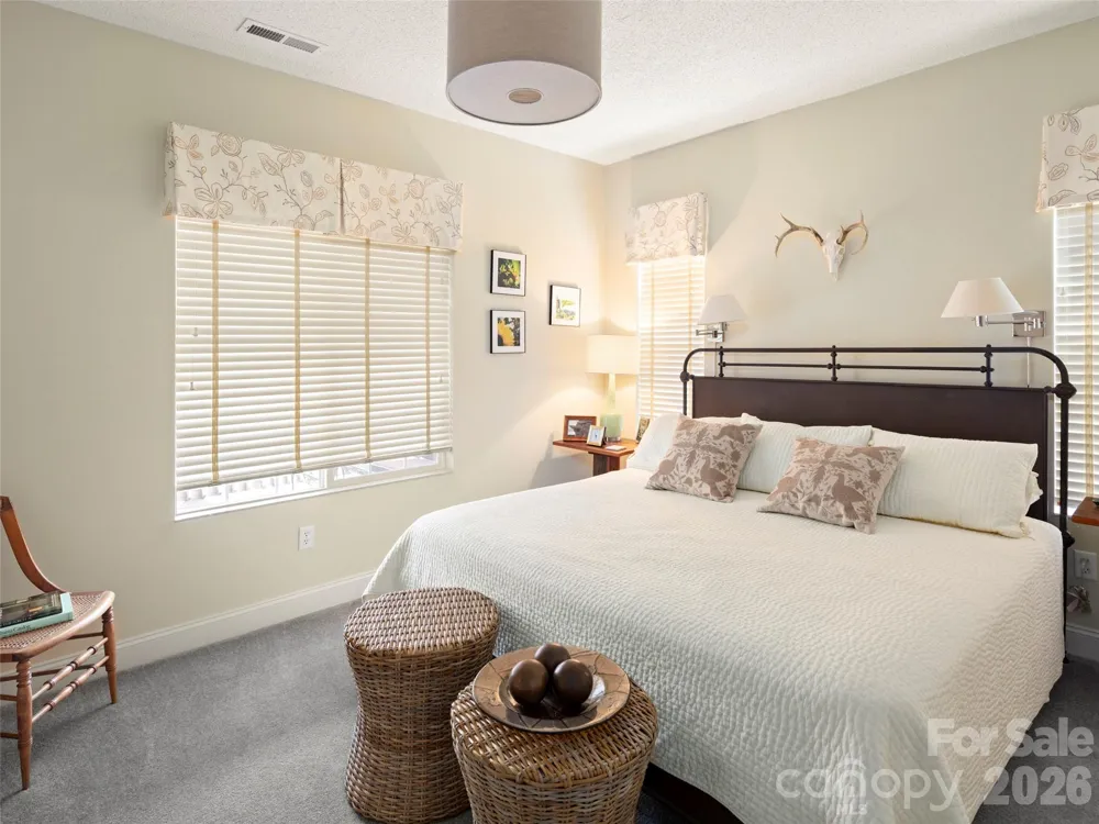 109 Poppy Lane Asheville, NC 28803