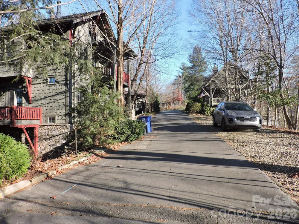 10 Whitman Lane #41 Black Mountain, NC 28711