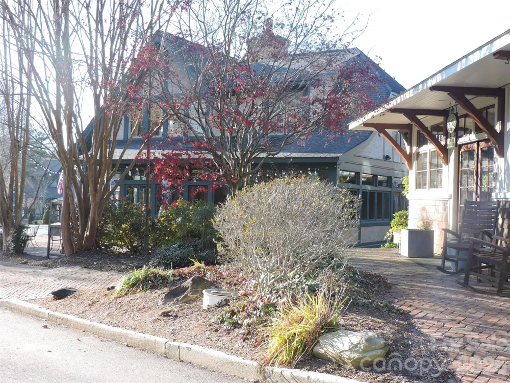 10 Whitman Lane #41 Black Mountain, NC 28711
