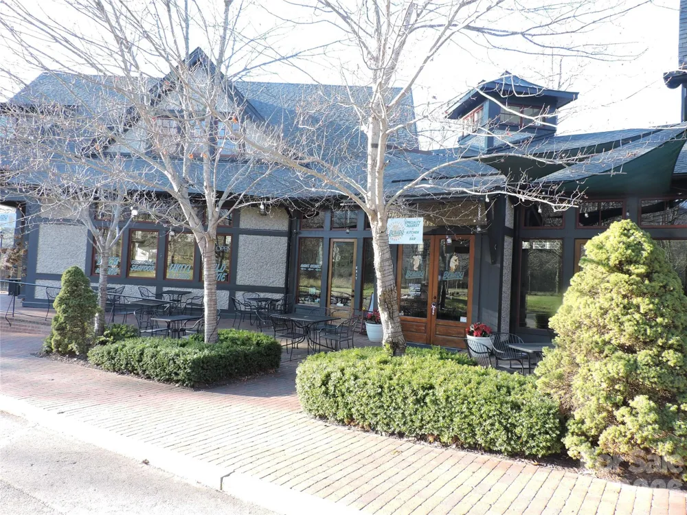 10 Whitman Lane #41 Black Mountain, NC 28711