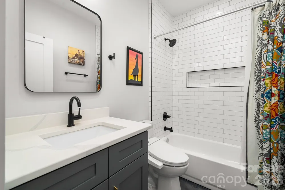 21 Boyd Avenue Asheville, NC 28806