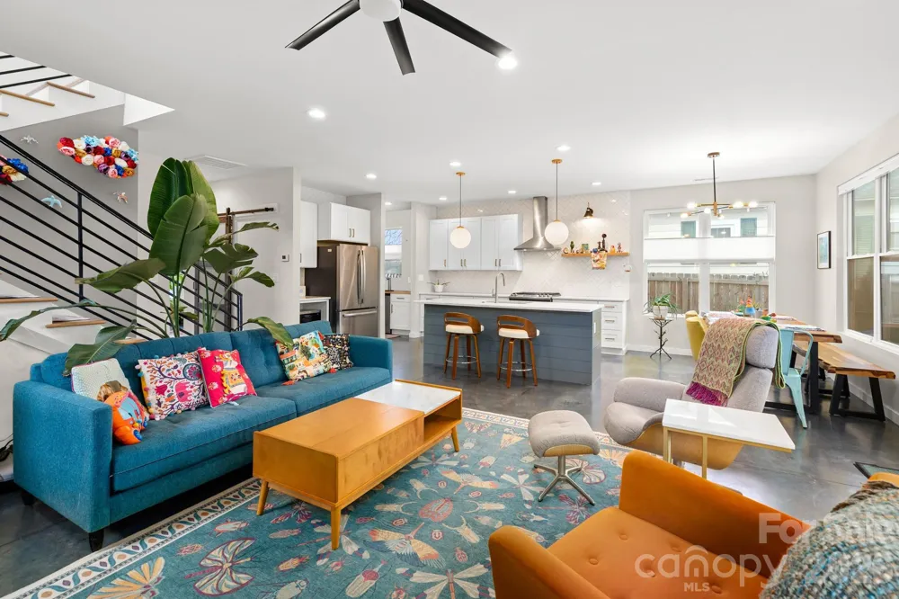 21 Boyd Avenue Asheville, NC 28806