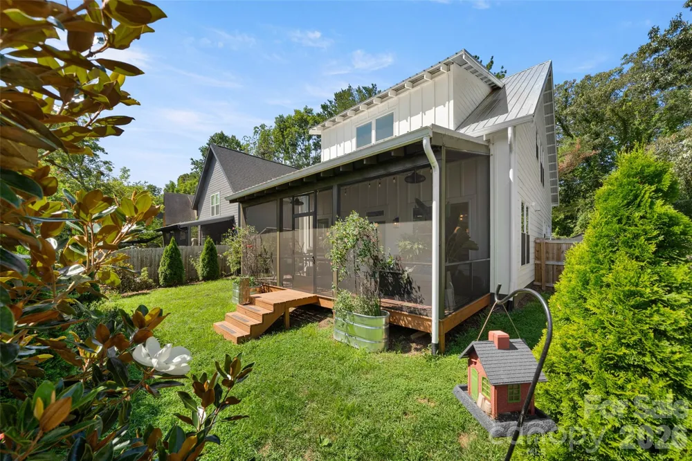 21 Boyd Avenue Asheville, NC 28806