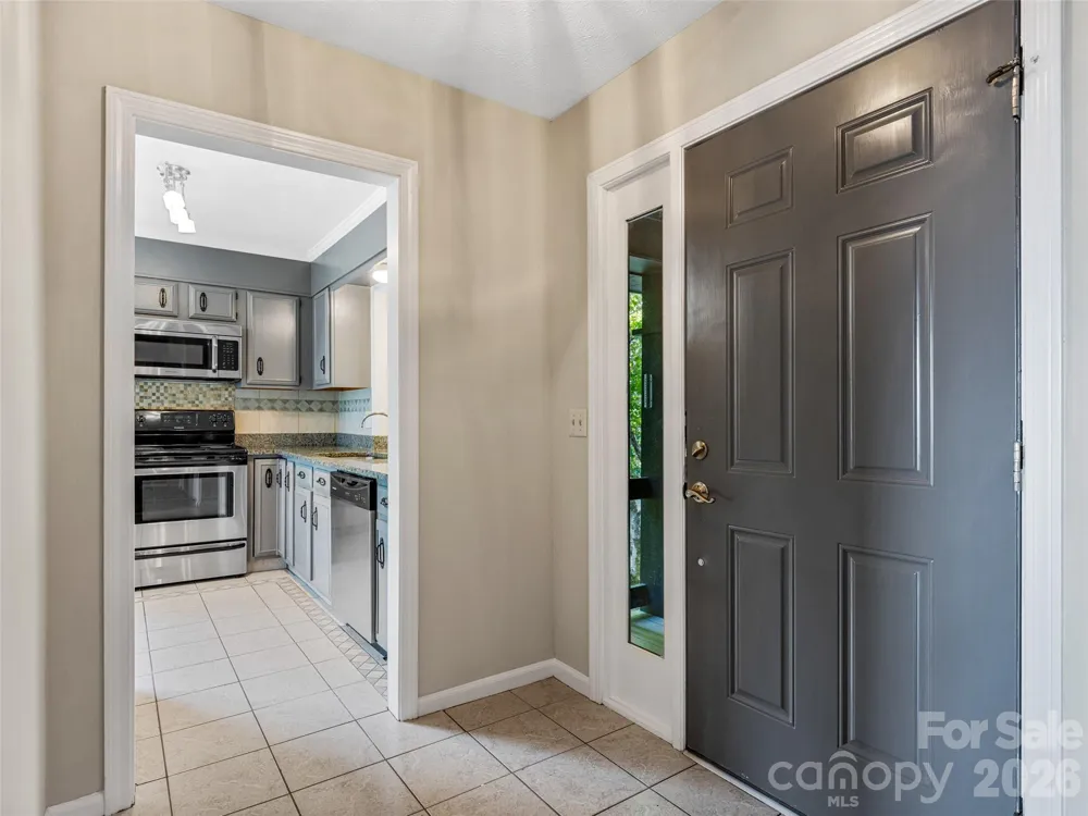128 Country Ridge Road Hendersonville, NC 28739