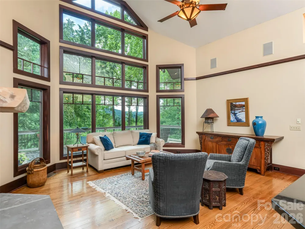 935 Whites Lake Boulevard Saluda, NC 28773
