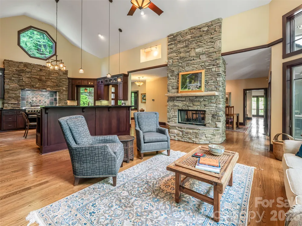 935 Whites Lake Boulevard Saluda, NC 28773