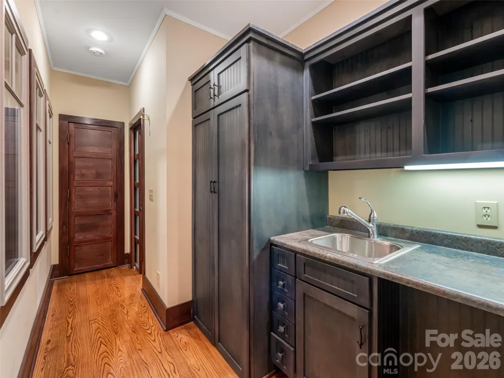 935 Whites Lake Boulevard Saluda, NC 28773