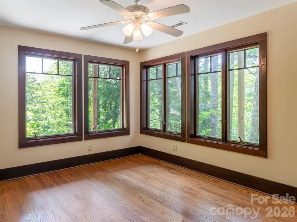 935 Whites Lake Boulevard Saluda, NC 28773
