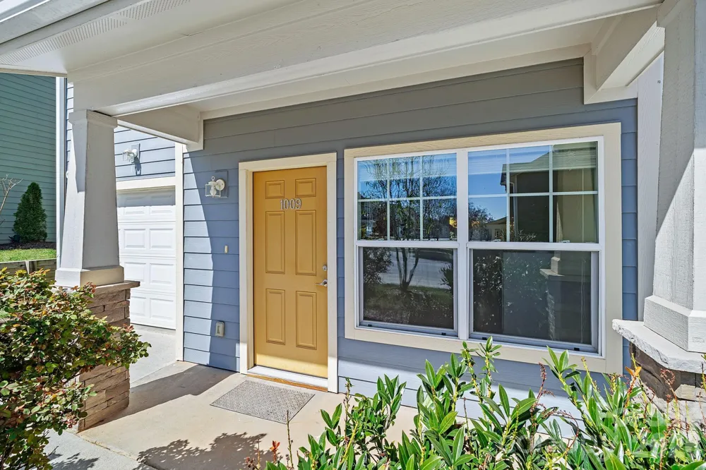 1009 Baldwin Commons Drive Arden, NC 28704