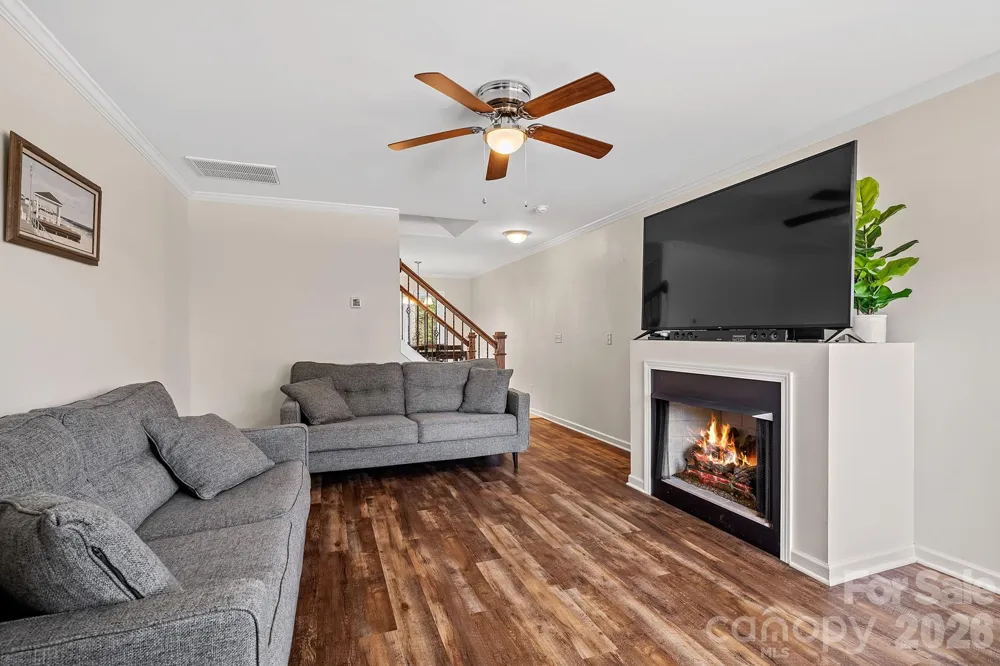 1009 Baldwin Commons Drive Arden, NC 28704