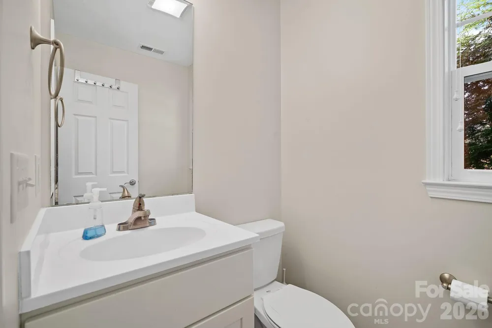 1009 Baldwin Commons Drive Arden, NC 28704