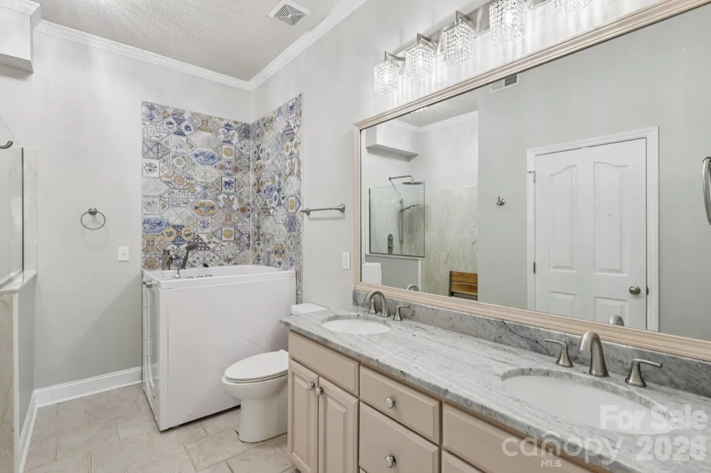 206 Millingport Lane New London, NC 28127